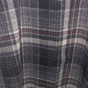 Mid thigh length skirt